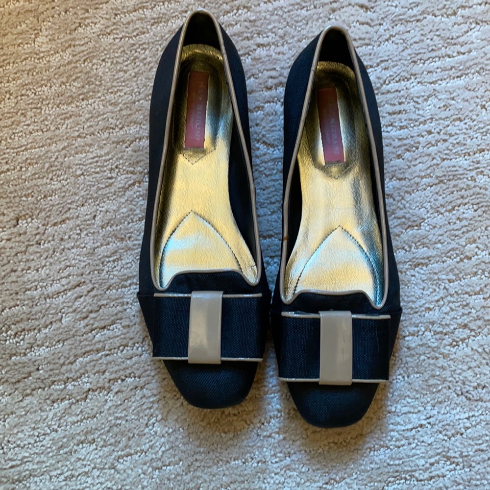 Isaac Mizrahi Flats